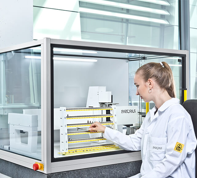 Benchtop Robotic Systems